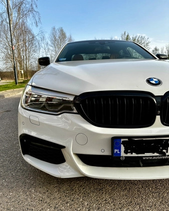 BMW Seria 5 cena 211135 przebieg: 89500, rok produkcji 2020 z Warszawa małe 92